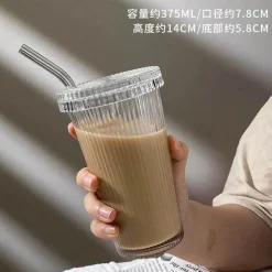 Japanisches Glasbecher-Set mit Strohhalm – Kaffee- und Teebecher mit Deckel