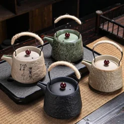 Japanisches Teekannenset im Retro-Stil – Keramik-Kungfu-Teekanne mit Tassen