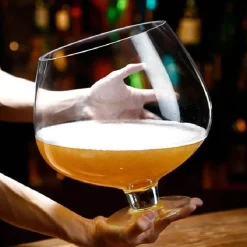 Jumbo-Partygläser – große Sammelbecher