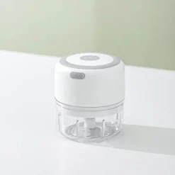 Kabellose Mini-Knoblauchmühle – Kompakter Zerkleinerer für die einfache Essenszubereitung