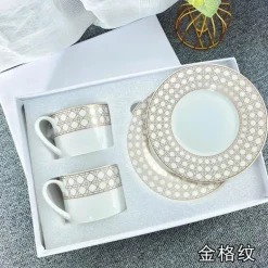 Kaffee- und Teetassen-Set aus Knochenporzellan mit Untertasse, Teegeschirr, Dessertteller