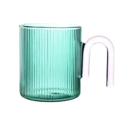 Kaffeebecher aus geriffeltem Glas – bunter, hitzebeständiger Griff