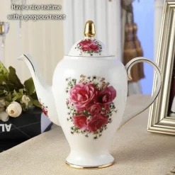 Kaffeeservice aus Keramik – Elegante Tassen- und Untertassen-Kollektion