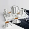 Kaffeeservice aus Keramik im koreanischen 2D-Art-Stil