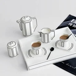 Kaffeeservice aus Keramik im koreanischen 2D-Art-Stil