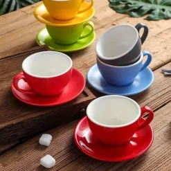 Kaffeetasse aus Keramik – Stilvolle Teetasse fürs Büro