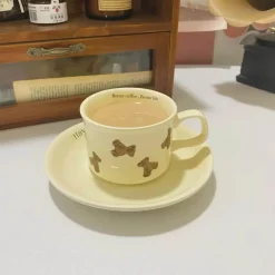 Kaffeetasse aus Keramik mit Bärenmotiv – Vintage-Keramik für Bärenliebhaber