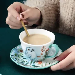 Kaffeetassen- und Untertassenset aus Keramik mit Tiermuster – 200 ml