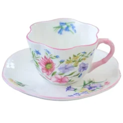 Kaffeetassen- und Untertassen-Set aus Bone China – elegantes Geschirr für das Home Office