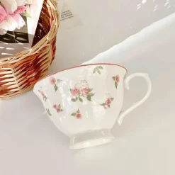 Kaffeetassen-Set aus Keramik mit Blumenmuster und rosa Rosen und Kaninchenmotiv – 250 ml