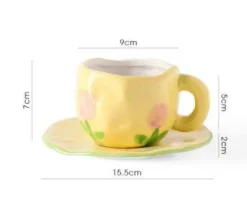 Kaffeetassen-Set aus Keramik – mikrowellengeeignet, Blumenmuster, mit Untertasse