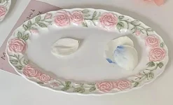 Kaffeetassen-Set mit rosa Rosen – elegantes Trinkgeschirr mit Blumenmuster für Partys