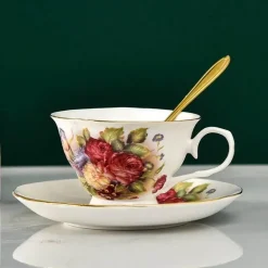Kaffeetassen-Untertassen-Set „British Flower“ – Elegante 200-ml-Teetasse