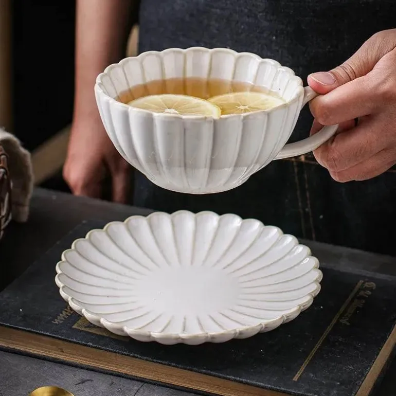 Kaiyō Keramik-Untertassen-Set – Elegantes Tee- und Kaffeegeschirr
