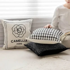 Kamelien-Jacquard-Kissenbezug – Luxuriöses nordisches Dekokissen für das Wohnzimmer
