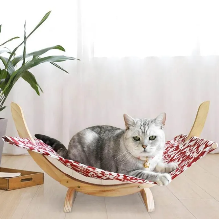 Katzenhängematte aus Holz – Stilvolles Haustierbett für Katzen