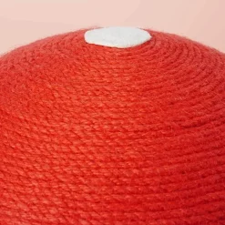 Katzenkratzbaum in Pilzform – handgefertigte Haustiermöbel für verspielte Katzen