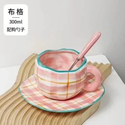 Kawaii Blumen Keramik Tassen Set mit Löffelschale - Süße Kaffeetassen