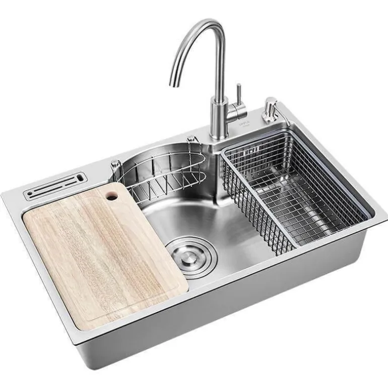 Küchenspüle aus Edelstahl – langlebiges, multifunktionales Design