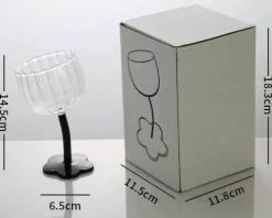 Kelchset aus Ripple-Glas – transparente Stielgläser für Wein und Cocktails