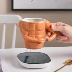 Keramik-Kaffeetasse mit Muskelarm – Starke Tasse für Fitnessliebhaber