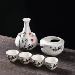 Keramik-Sake-Set mit Wärmer, 4 passenden Tassen – elegantes japanisches Trinkgeschirr