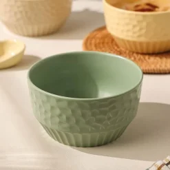 Keramikschüssel mit Gitterprägung – Dekoratives Küchengeschirr für stilvolles Essen