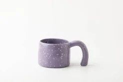 Keramiktasse mit gebogenem Mondgriff – 260 ml, nordischer japanischer Stil