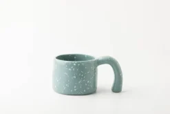 Keramiktasse mit gebogenem Mondgriff – 260 ml, nordischer japanischer Stil