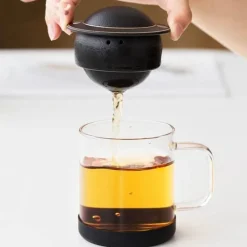 Keramik-Teekanne – Cosmic Orbit Design