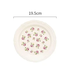 Keramikteller mit Rosenprägung – Elegantes Blumengeschirr