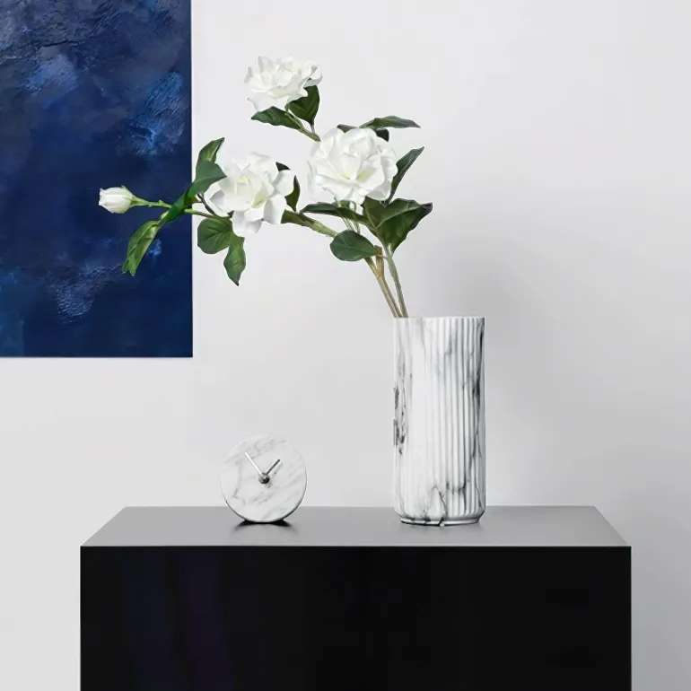Keramikvase in Marmoroptik