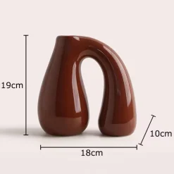 Kerzenhalter Bruna – Elegantes Tischdekor für die Inneneinrichtung