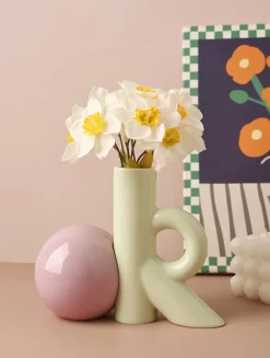 Kerzenhalter Bruna – Elegantes Tischdekor für die Inneneinrichtung