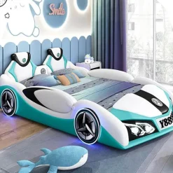 Kinderbett mit Rennauto – Luxusbett für Jungen
