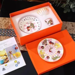 Kinder-Zirkus-Geschirrset – lustige Teller, Schüsseln, Tassen und Töpfe als Kindergeschenk