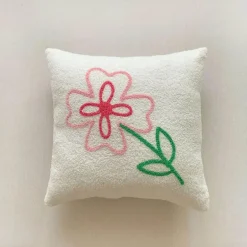 Kissenbezüge mit Blumenstickerei - Weiche rosa Blumen-Überwürfe