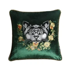 Kissenbezüge mit Katzenstickerei aus Samt und Quasten – gemütliche Kissenbezüge