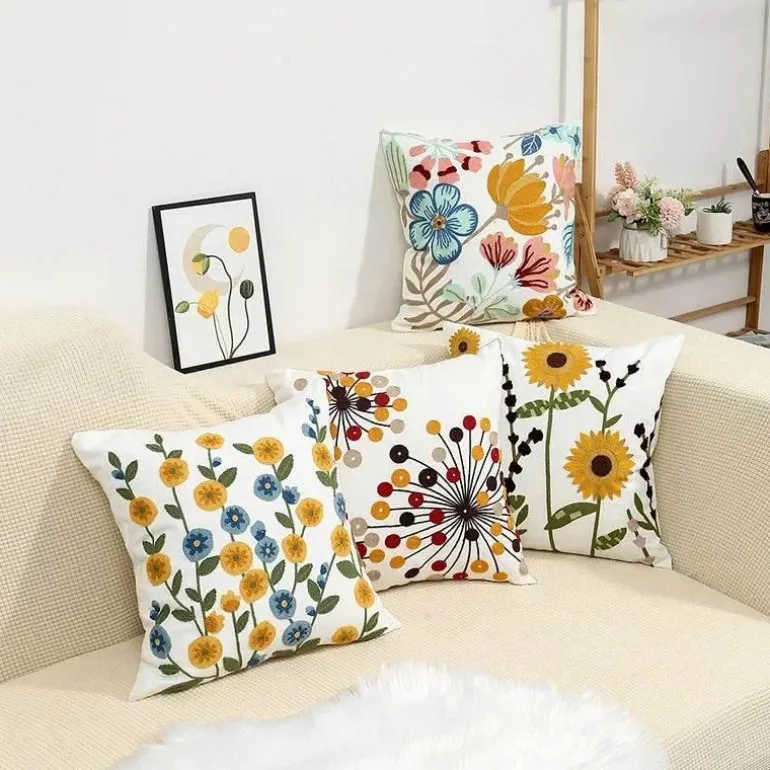 Kissenbezug mit Blumenstickerei - Baumwoll-Canvas-Heimdekor