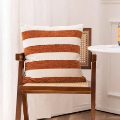 Kissenbezug mit geometrischem Muster - Dekoratives Kissen