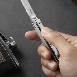 Klappbares taktisches Messer – Multifunktionales Outdoor-Werkzeug