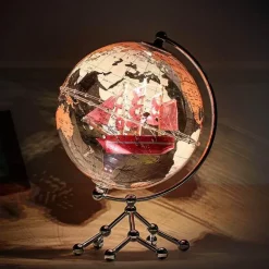 Klare Globus-Dekoration – Transparenter Akzent für Ihr Zuhause