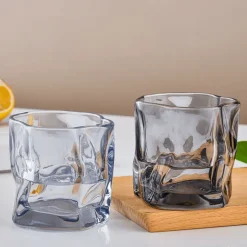 Klare Kaffeetasse aus Iceberg-Glas – 250 ml, unregelmäßig geformte Tasse