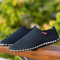 Klassische atmungsaktive Strickschuhe für Herren – bequeme Freizeitschuhe