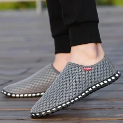 Klassische atmungsaktive Strickschuhe für Herren – bequeme Freizeitschuhe