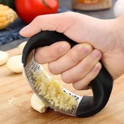 Knoblauchpresse aus Edelstahl – Manuelles Zerkleinerungswerkzeug