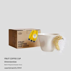 Kreative 3D-Kaffeetasse – Bananen-Apfel-Griffdesign