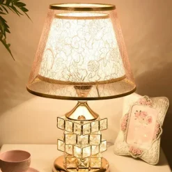 Kristall-Tischlampe – Elegante Beleuchtung für romantisches Ambiente