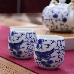 Kung-Fu-Teetassen-Set – Traditionelles weißes Keramik-Teegeschirr
