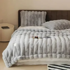 Kuschelige Überwurfdecke - Weiche Ambrose Decke